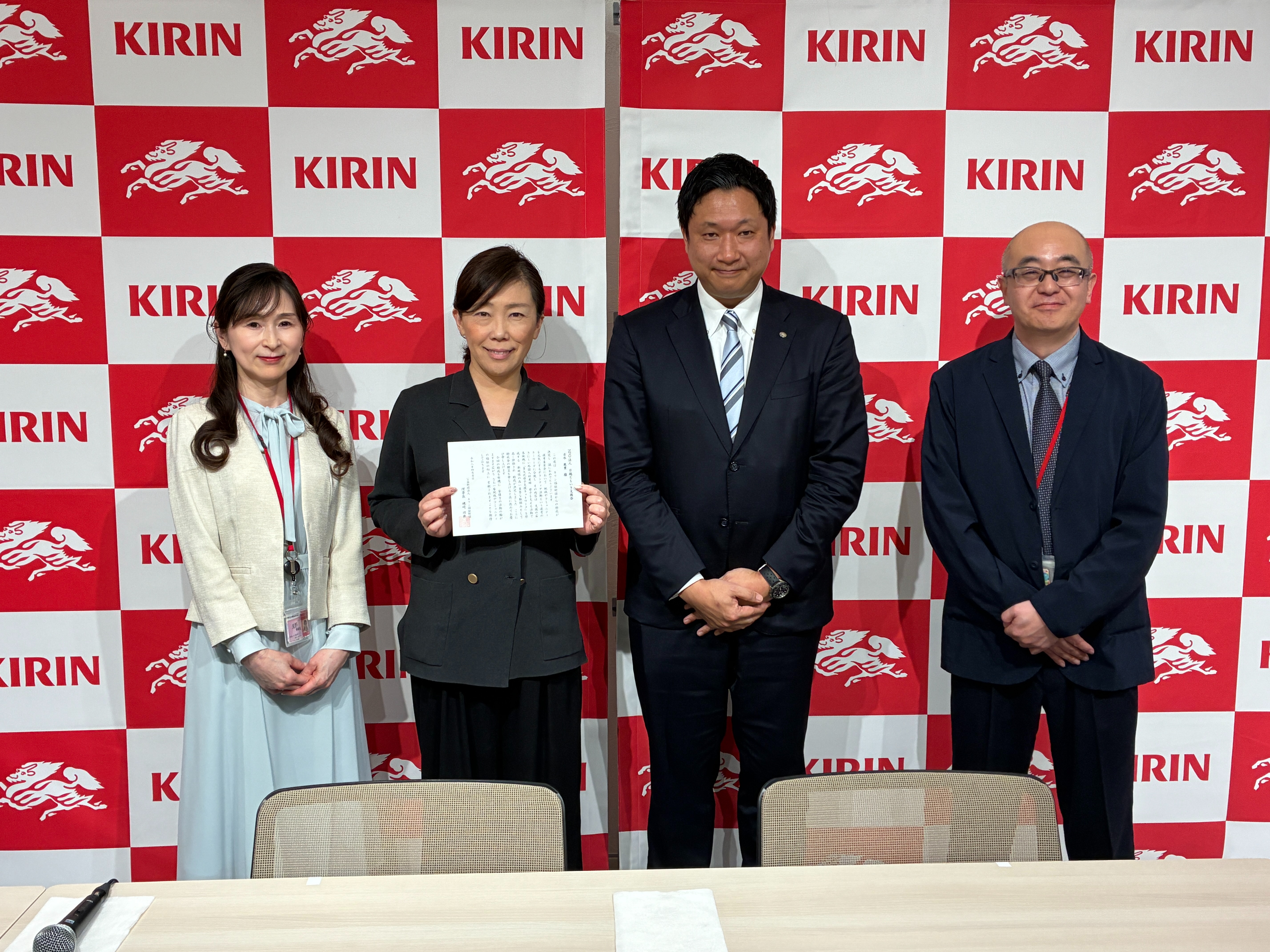 キリン・福祉のちから開拓事業　令和８年度贈呈式の様子 NPO法人　日越ともいき支援会